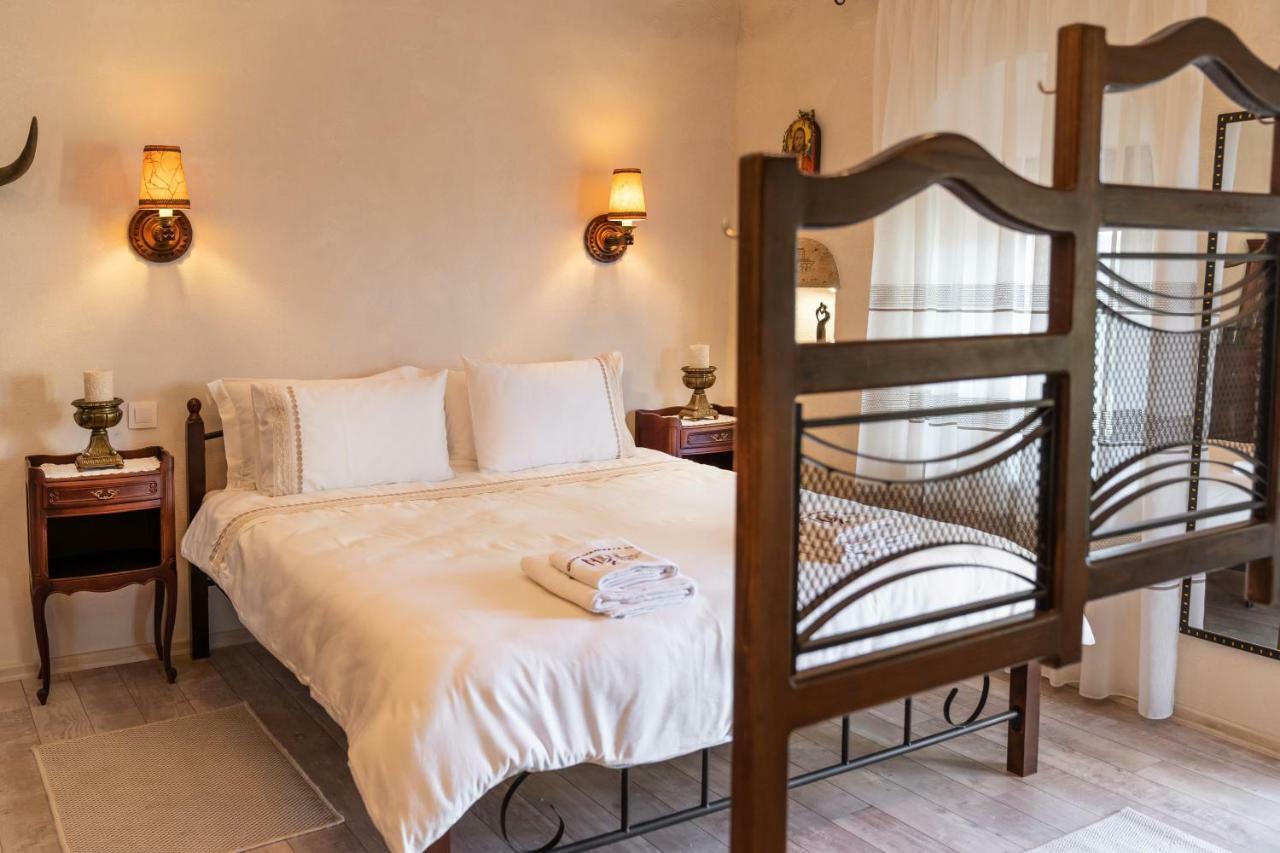Historic Apartment In The Heart Of The City Veliko Tarnovo Eksteriør billede