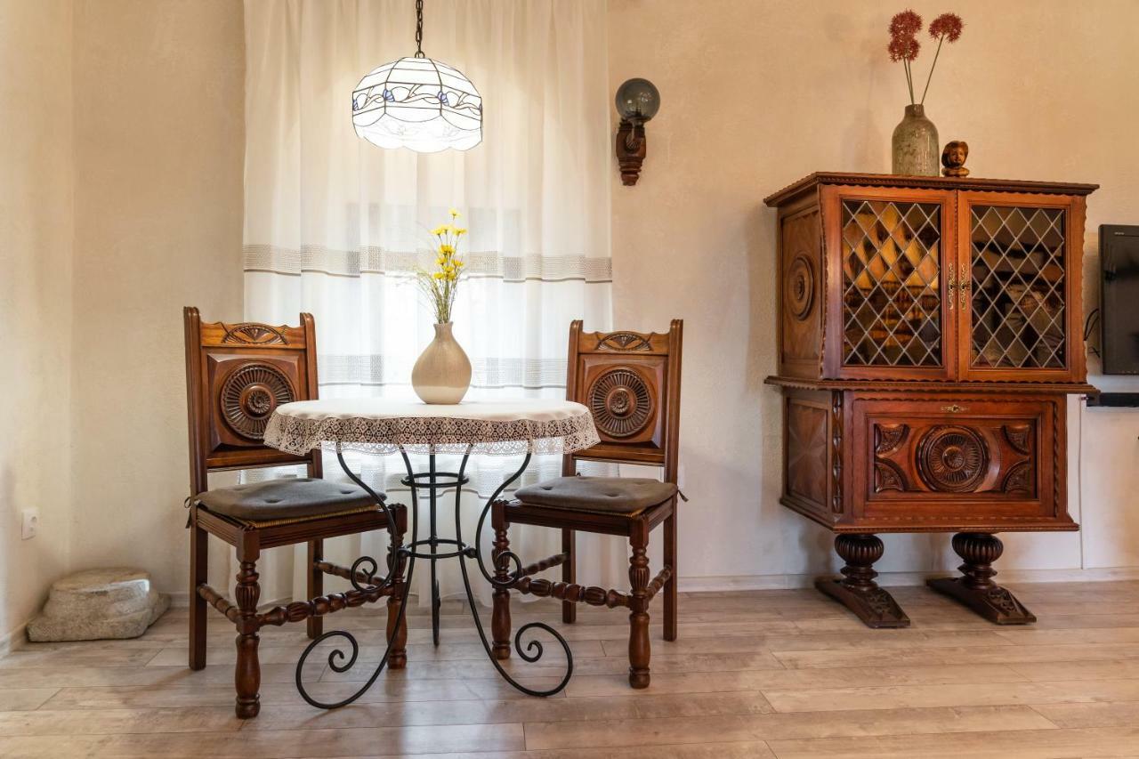 Historic Apartment In The Heart Of The City Veliko Tarnovo Eksteriør billede