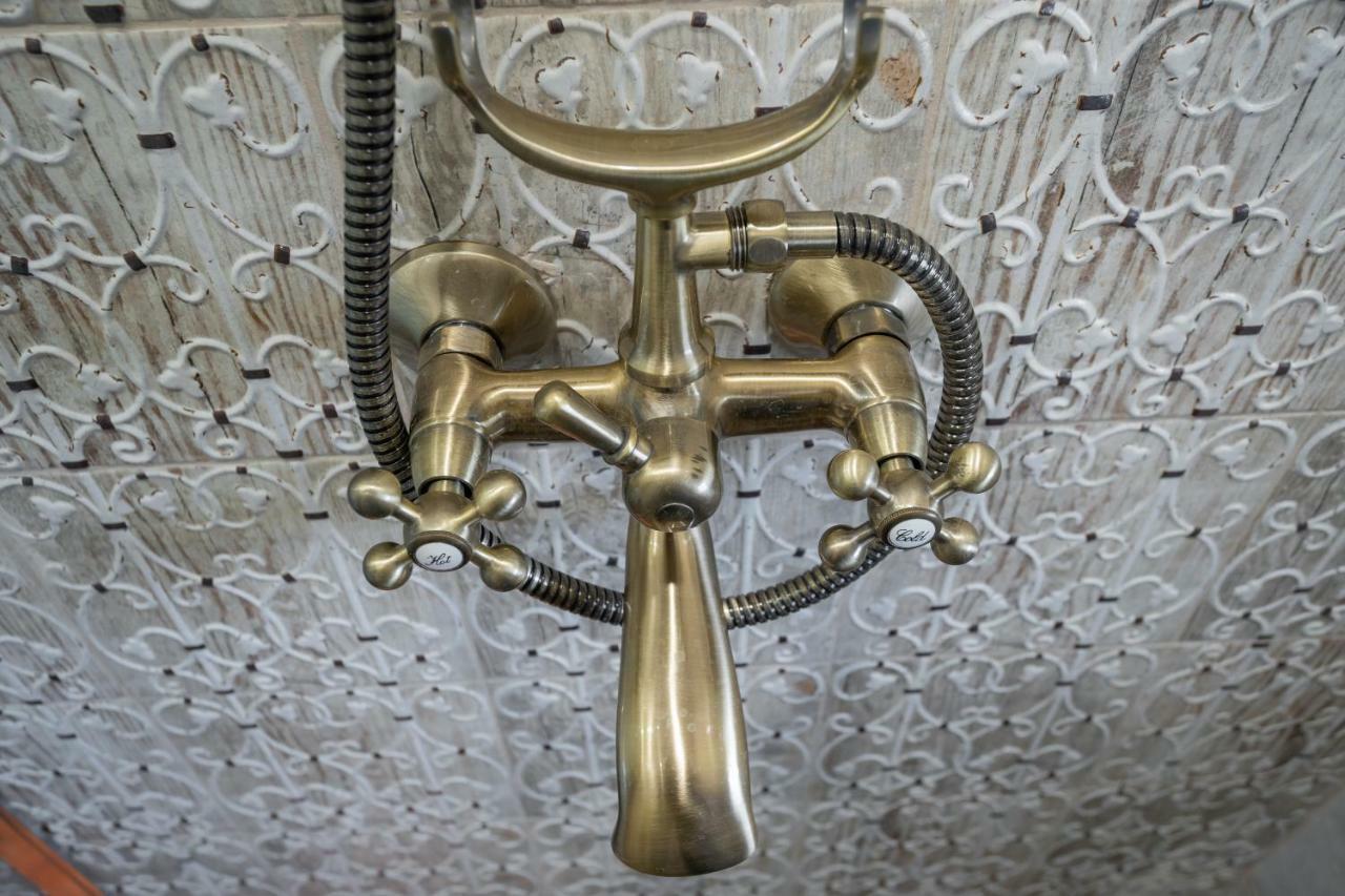 Historic Apartment In The Heart Of The City Veliko Tarnovo Eksteriør billede