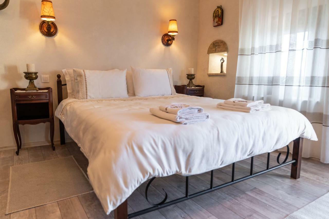 Historic Apartment In The Heart Of The City Veliko Tarnovo Eksteriør billede